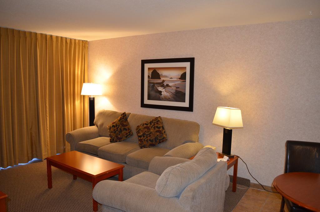 Inn On Long Lake Nanaimo Exterior foto